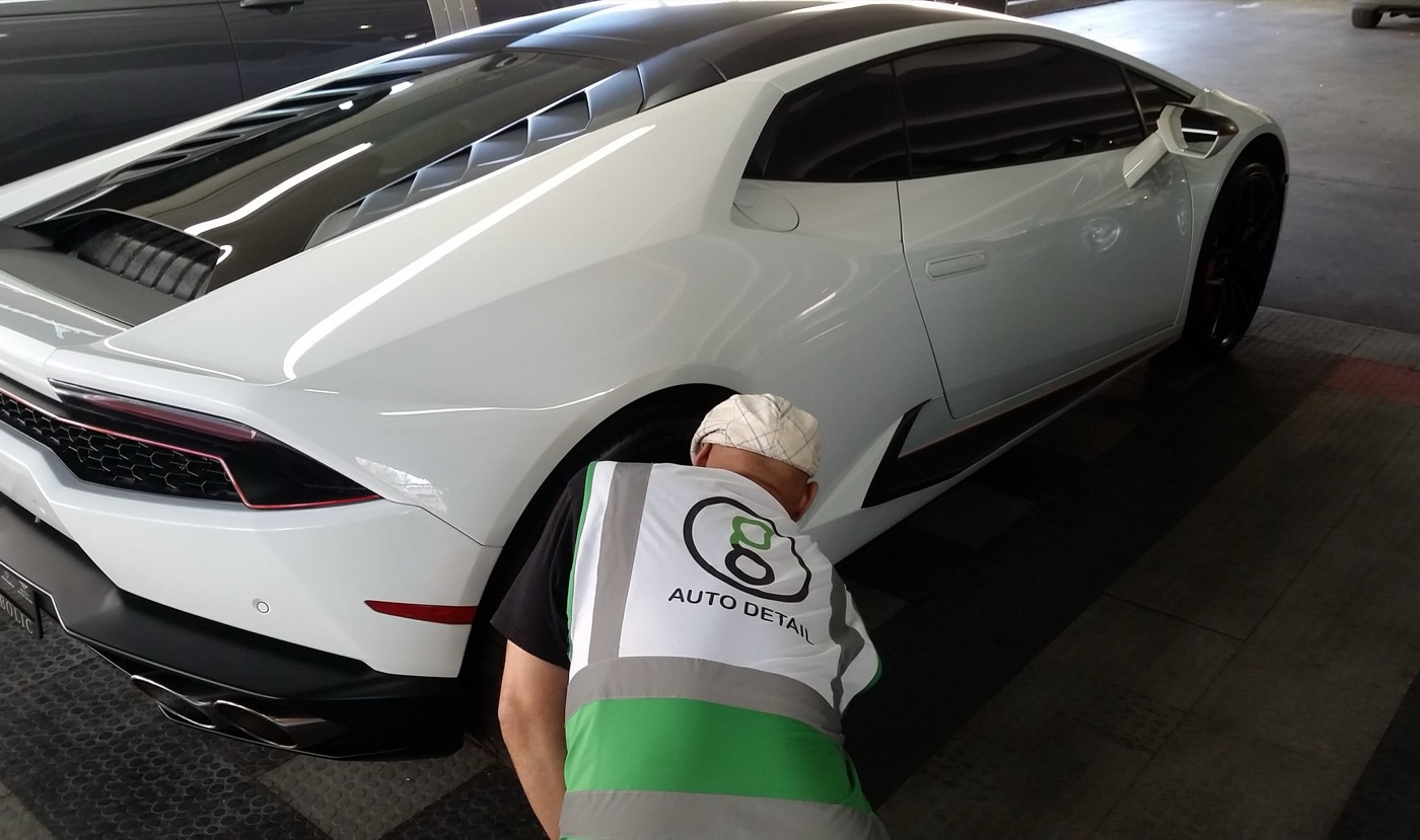 Lamborghini Huracan being detailed by Green Go Wash staff